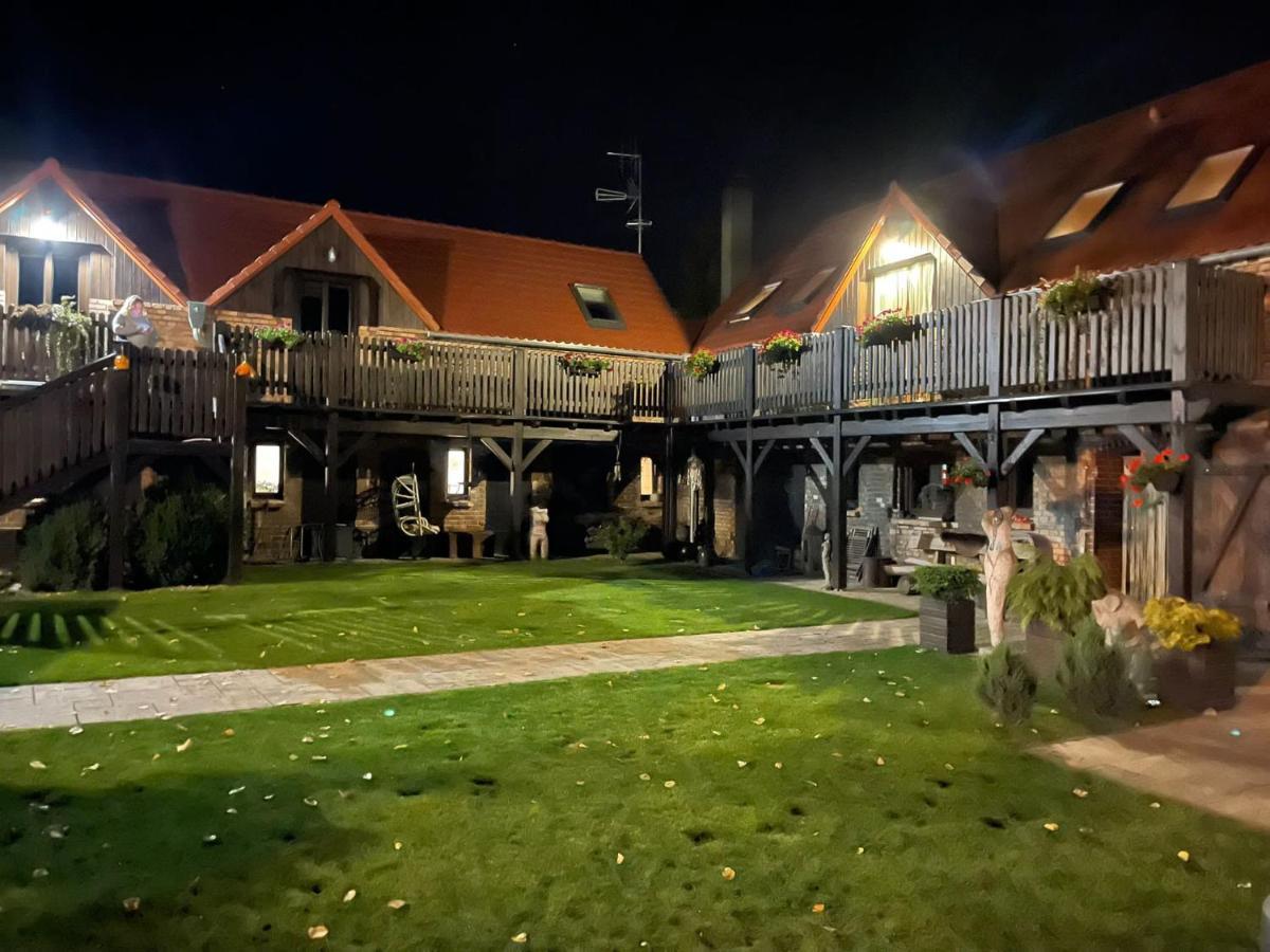 Agroturystyka Hanka I Jurek Boruja Esterno foto