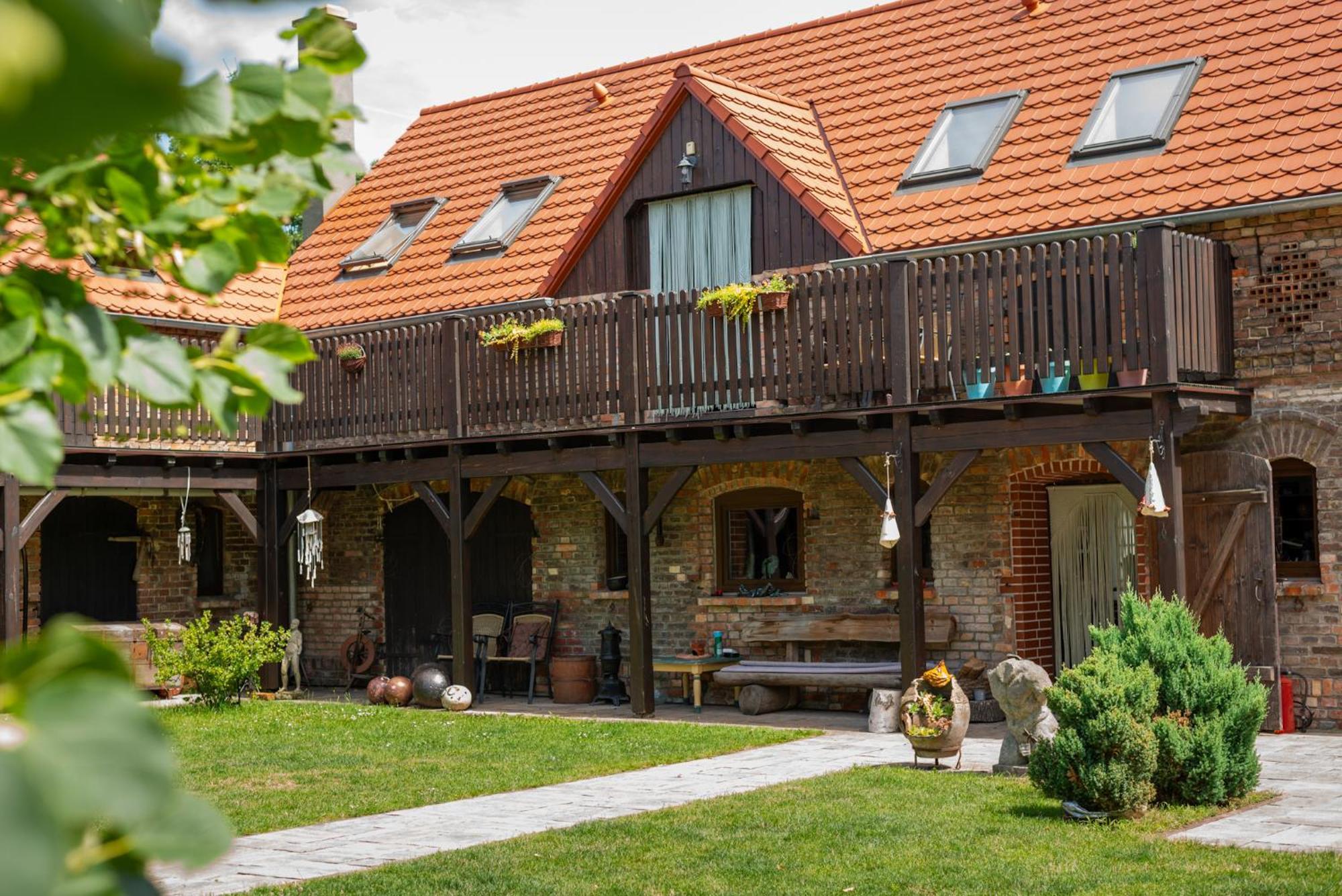 Agroturystyka Hanka I Jurek Boruja Esterno foto